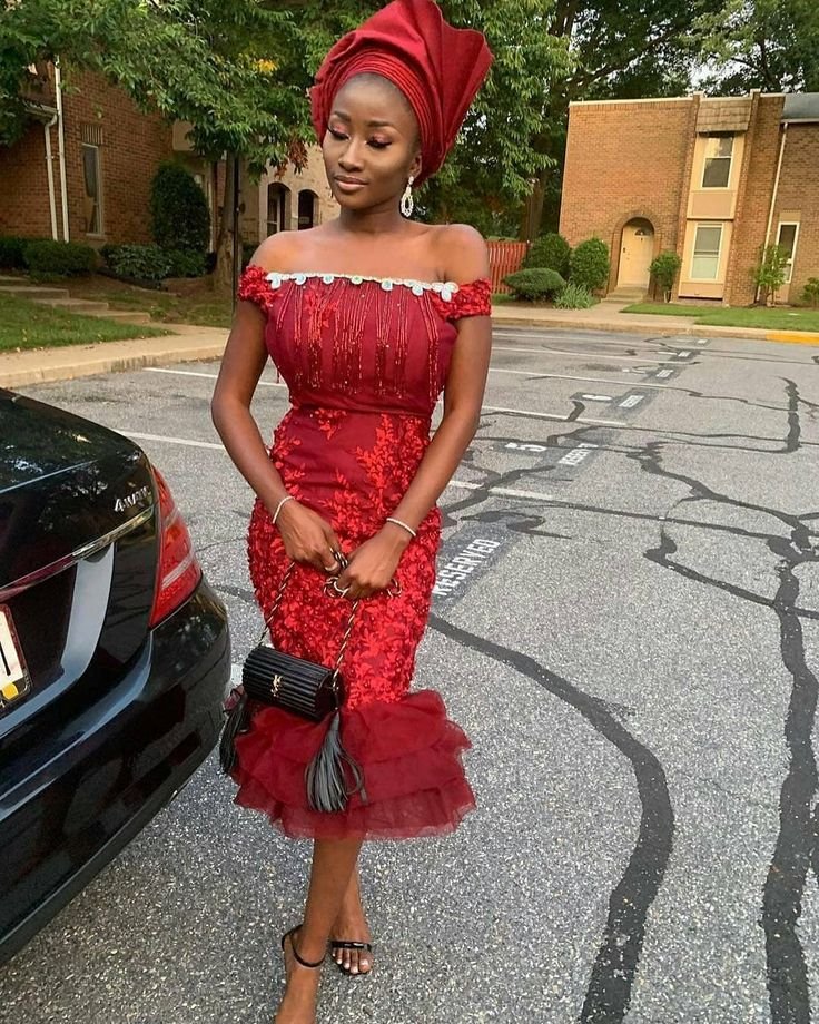 asoebi-lace-gown-styles_1758814510