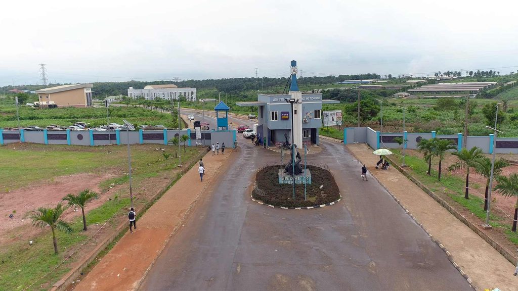 lasustech_1758813864